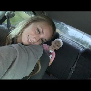 Meet your Posher, Anna